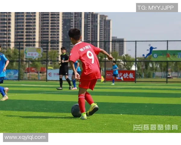 踢足球语法的基本规则与常见错误分析与纠正技巧